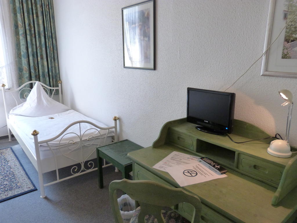 Hotel Jaegerhof Mayen Δωμάτιο φωτογραφία